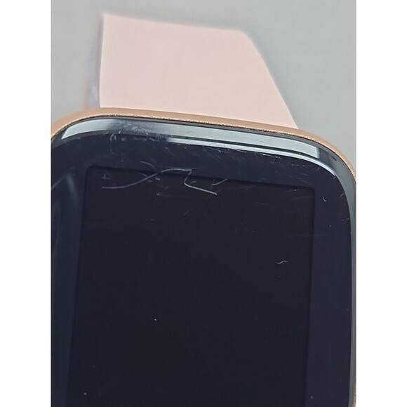 Fitbit Versa 2 Smartwatch Rose Gold 40mm Alexa WR50M Always On Display Works - Picture 5 of 11